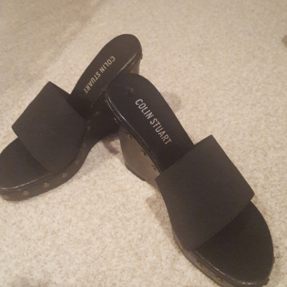 NWOT Black slides